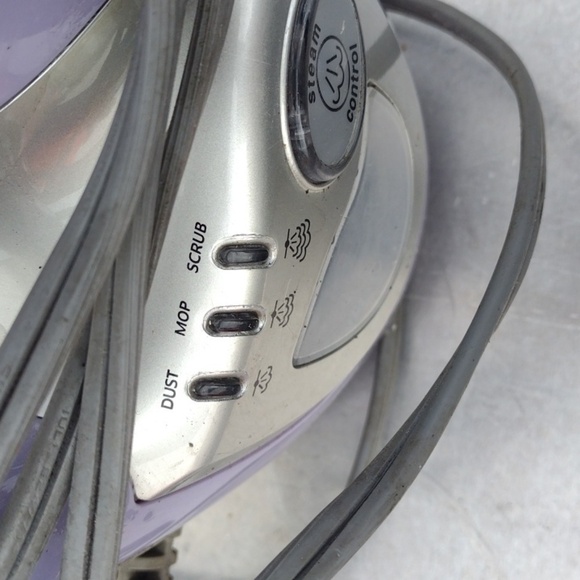 Shark Lift-Away Purple Steamer Cleaner - Picture 4 of 4